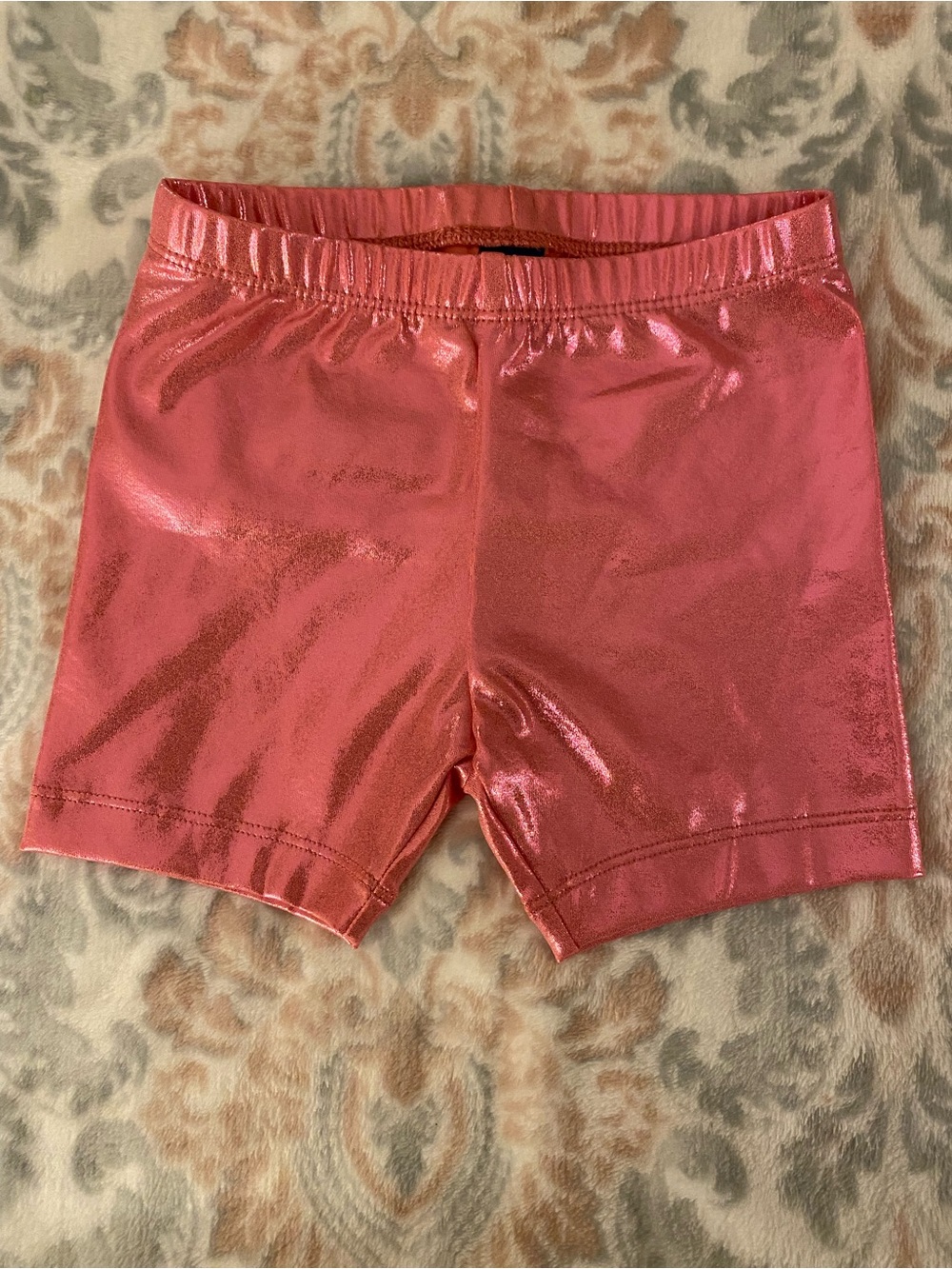 Metallic pink kids Shorts